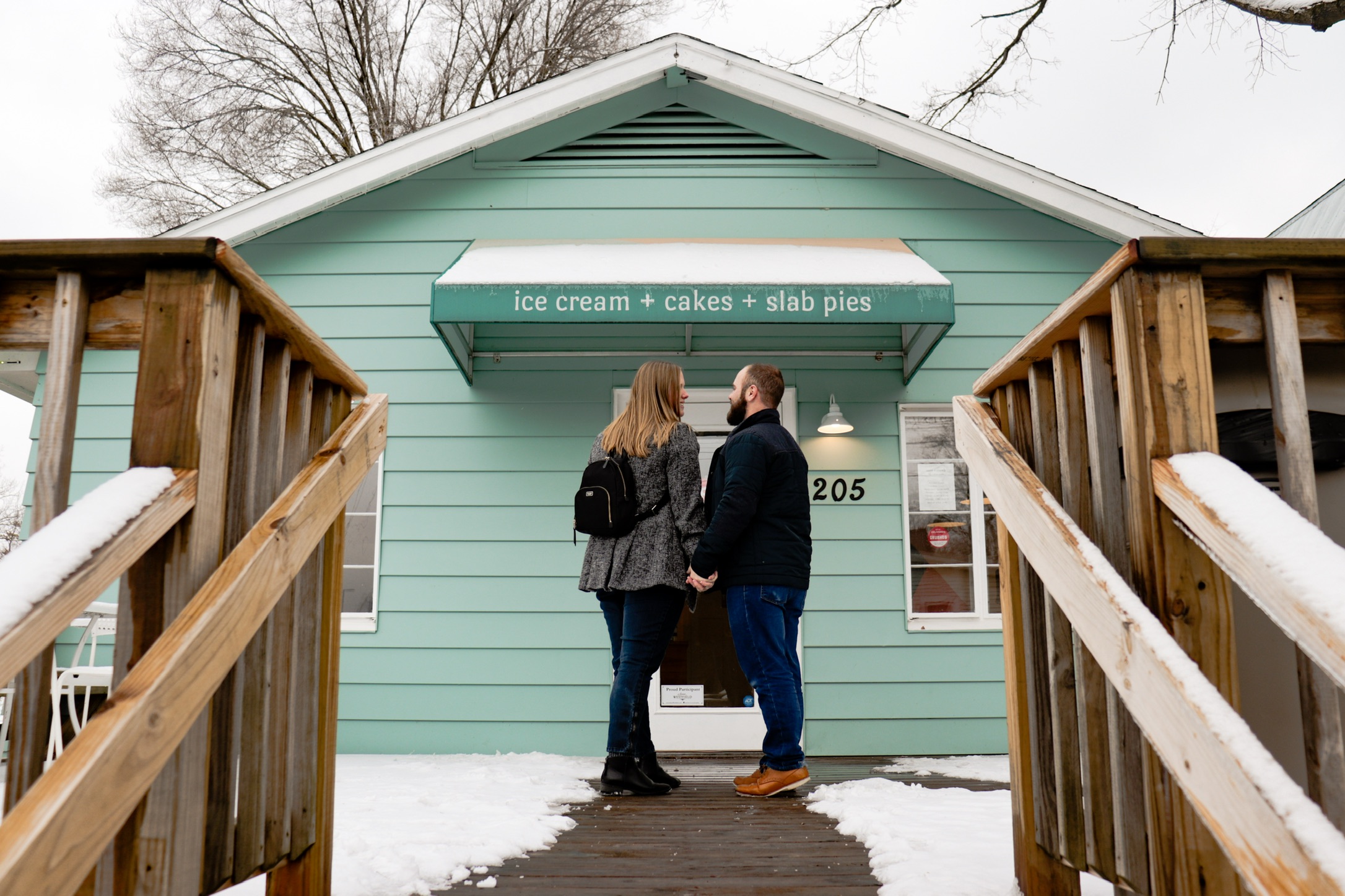 5 Places for Couples to Dine & Drink in Hamilton County